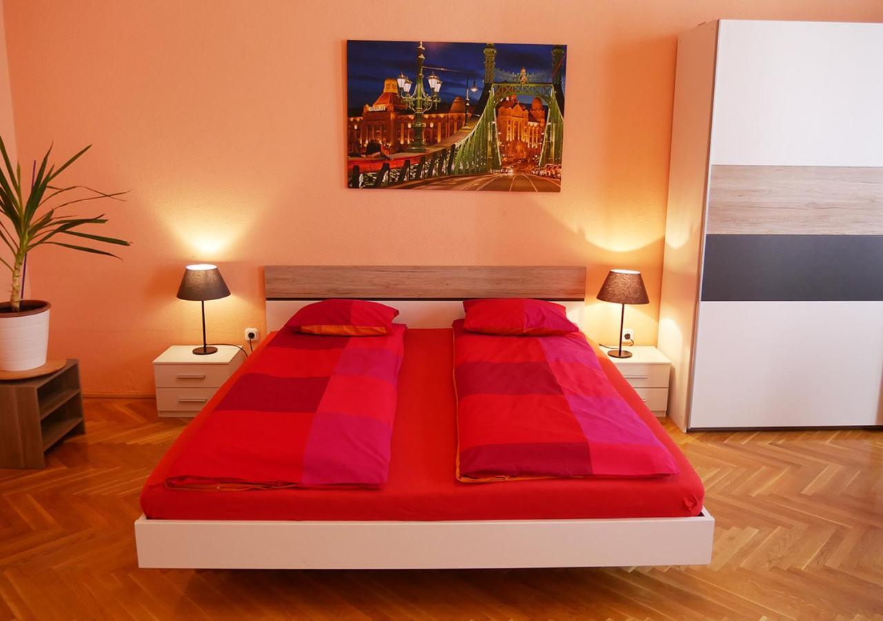Caesar Apartman Budapeste Exterior foto